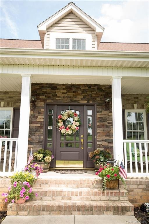 Property image 3 at 620 Stable Brook Lane, Taylorsville, NC 28681