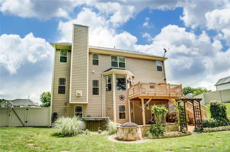 Property image 4 at 127 Bradberry Street, Mooresville, NC 28115