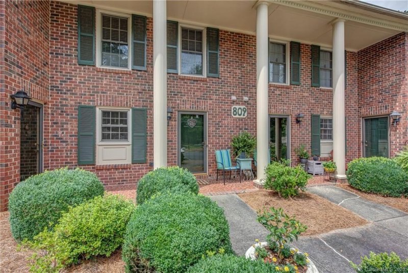 Property image 3 at 809 Jamestown Drive, Gastonia, NC 28056