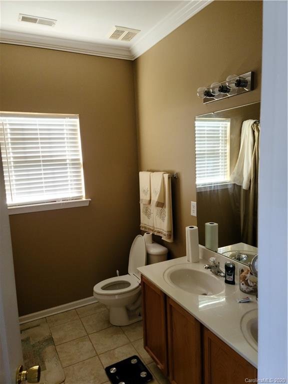 Property image 4 at 6845 Parkers Crossing Drive, Charlotte, NC 28215