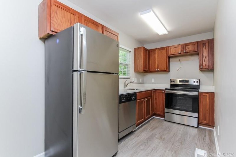 Property image 5 at 2711 Kendrick Drive, Charlotte, NC 28214