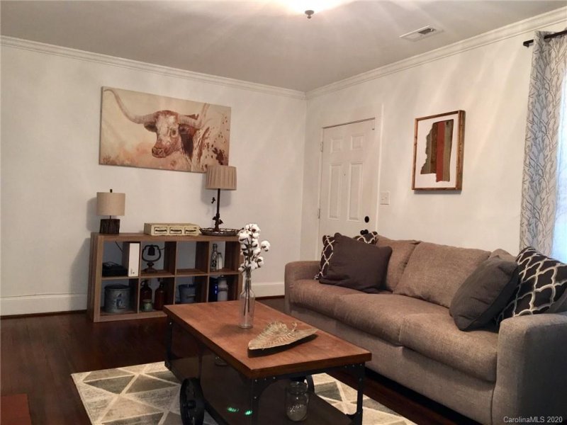 Property image 4 at 2301 Remount Road, Charlotte, NC 28208