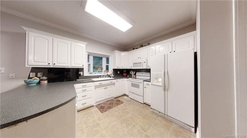 Property image 3 at 1554 Weatherwood Drive, Lincolnton, NC 28092