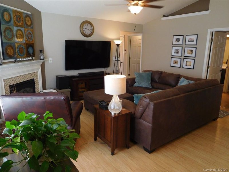 Property image 5 at 137 Lady Slipper Lane, Valdese, NC 28690