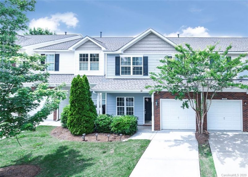 3576 Draycott Avenue