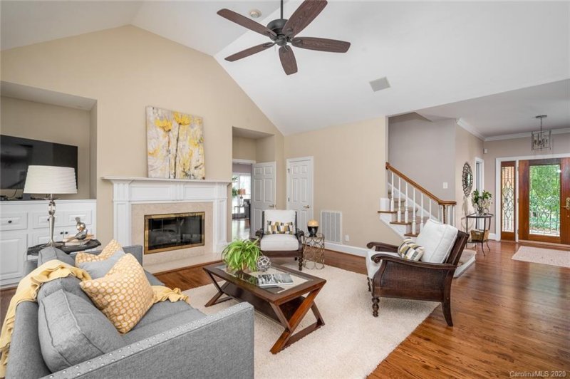 Property image 5 at 215 Pebble Stone Lane, Matthews, NC 28104