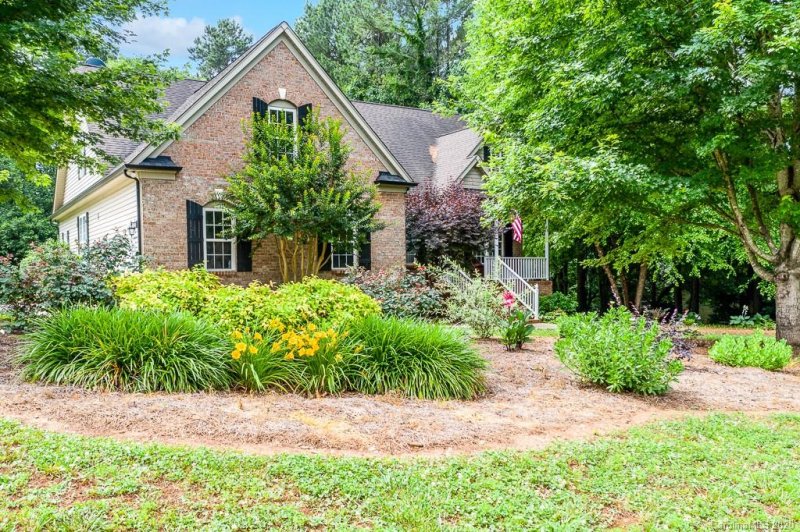 Property image 3 at 7096 Ridgeway Road, Stanley, NC 28164