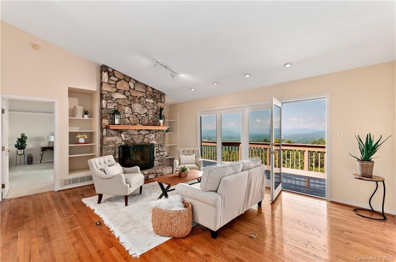 Property image 3 at 46 Bent Tree Road, Asheville, NC 28804