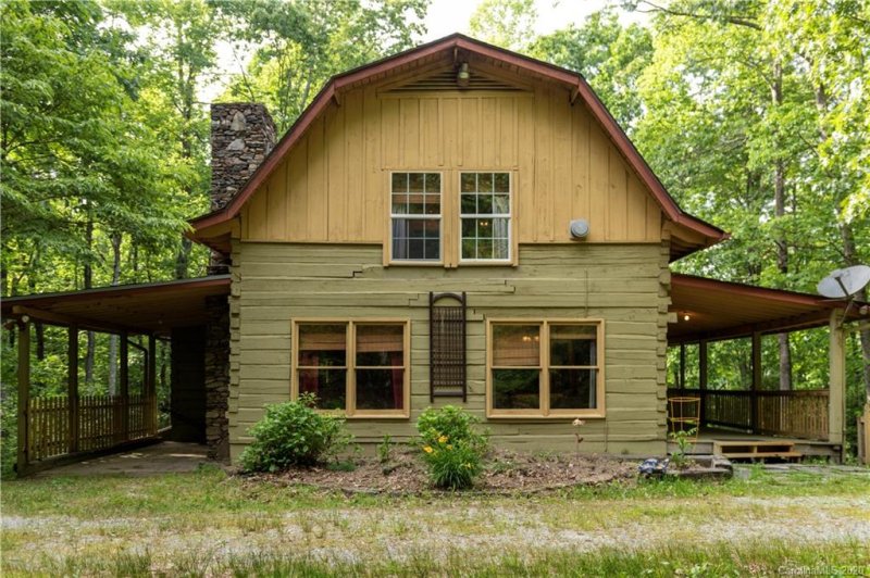 Property image 2 at 39 Finch Lane, Zirconia, NC 28790