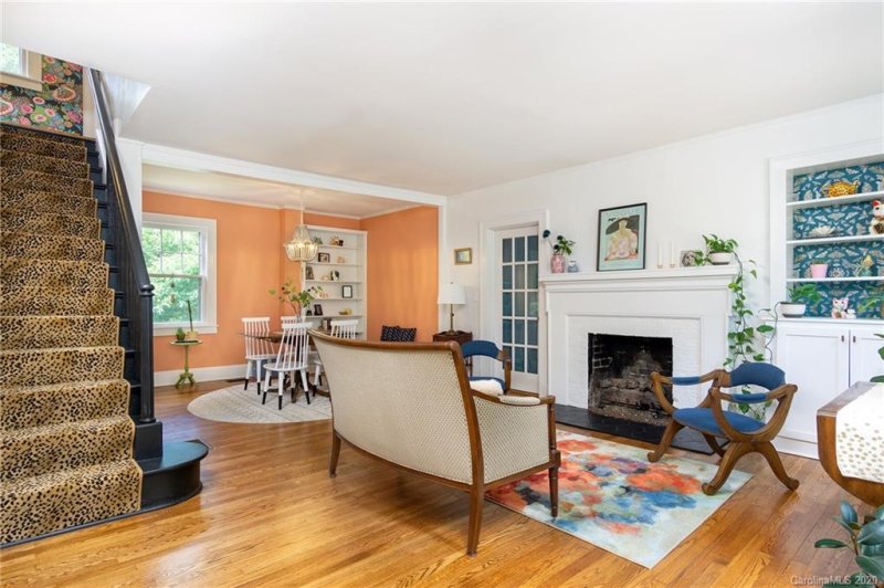 Property image 3 at 40 Woodvale Avenue, Asheville, NC 28804