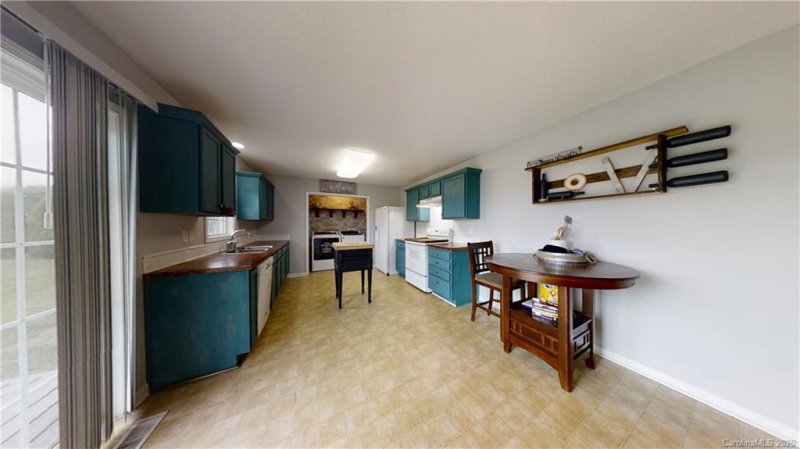 Property image 2 at 2681 Eagle Drive, Lincolnton, NC 28092