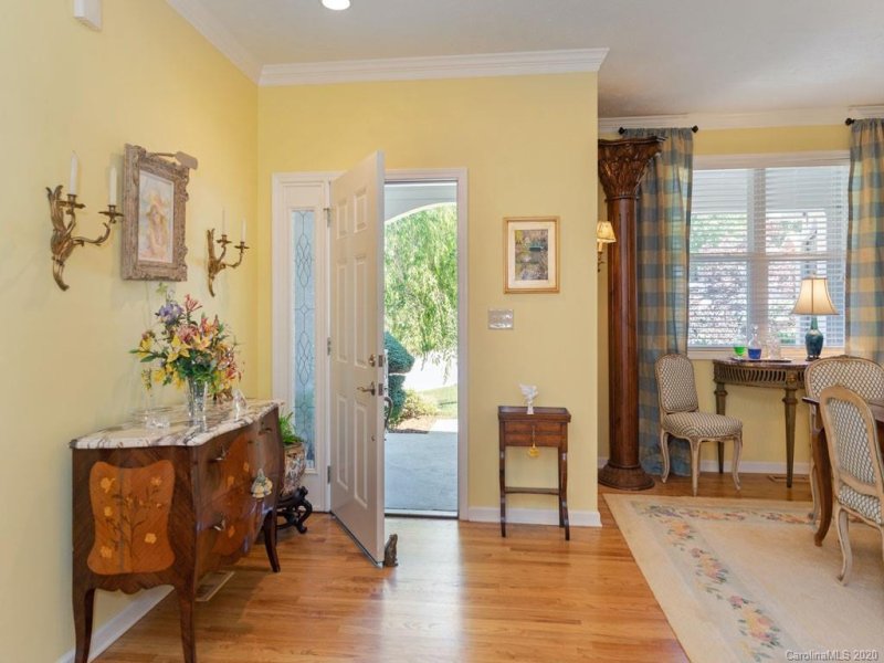 Property image 4 at 36 Old Pasture Way, Hendersonville, NC 28739