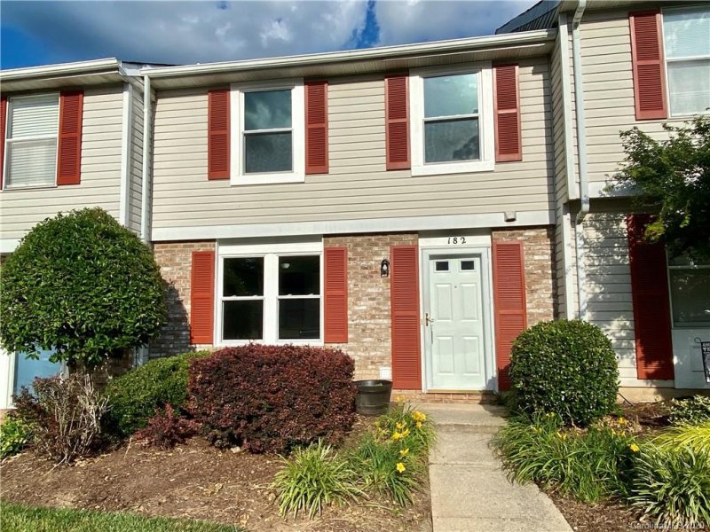 182 Water Oak Drive