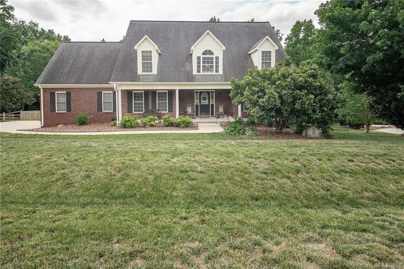 Property image 2 at 123 Northchase Drive, Concord, NC 28027