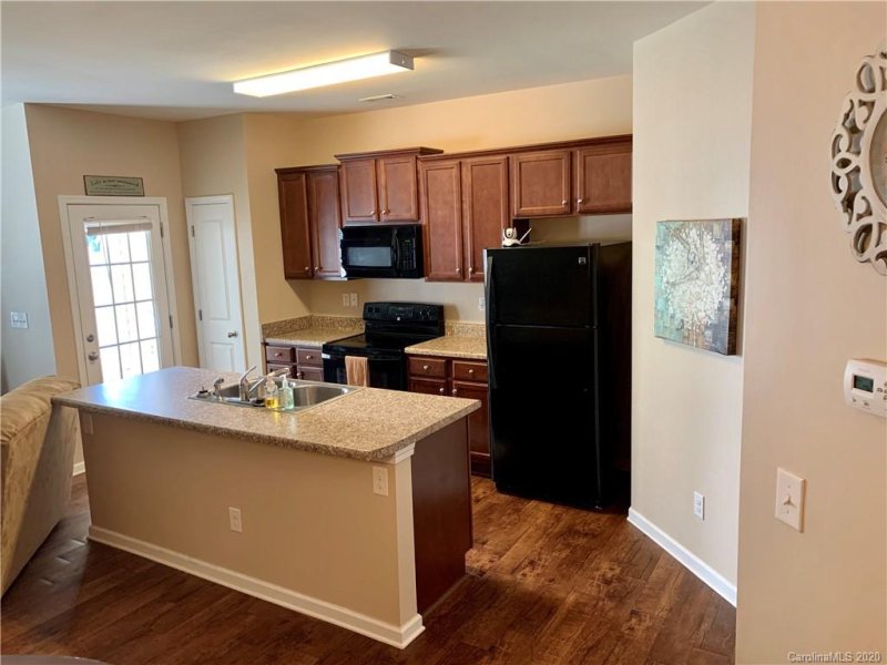 Property image 3 at 3607 Danvers Street, Charlotte, NC 28213