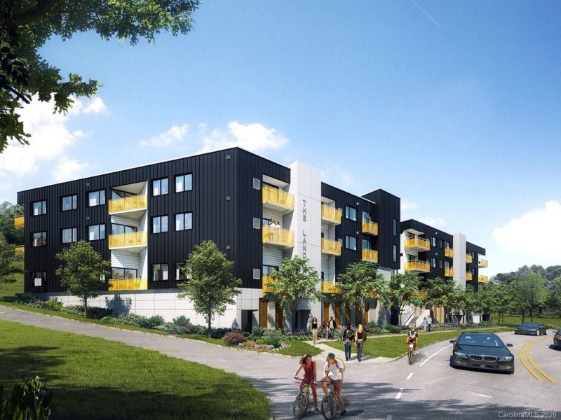 Property image 2 at 68 Craven Street, Asheville, NC 28806