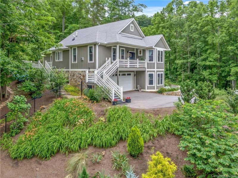 Property image 2 at 26 Kenai Drive, Asheville, NC 28806