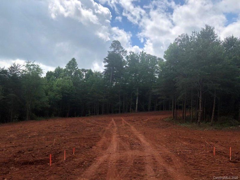 4154 River Run Circle