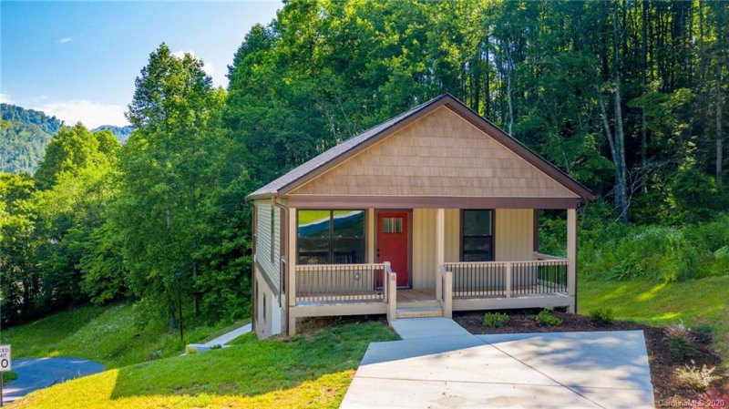 Property image 2 at 11 Destination Drive, Waynesville, NC 28786