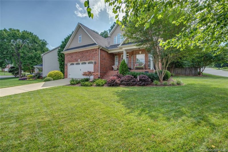 Property image 2 at 1803 Abbotsford Court, Gastonia, NC 28056