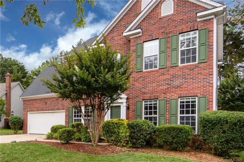 Property image 3 at 8807 Cedar Run Way, Charlotte, NC 28273