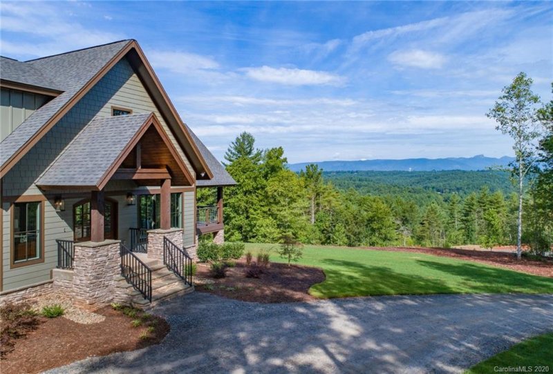 Property image 2 at 1009 River Club Drive, Morganton, NC 28655