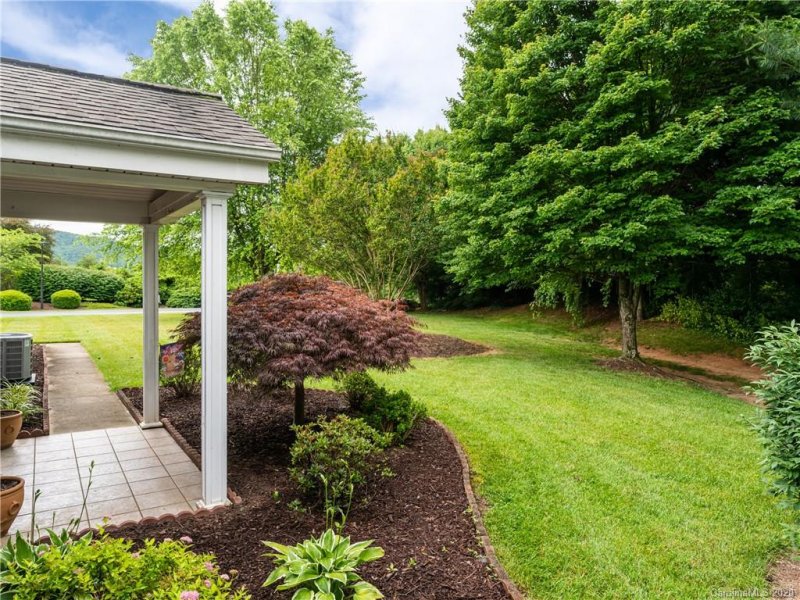 Property image 5 at 1a Heather Way, Candler, NC 28715