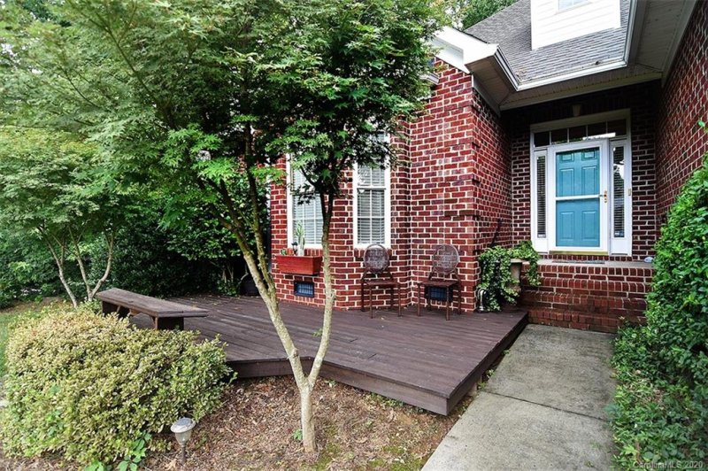 Property image 4 at 10329 Spring Meadow Drive, Mint Hill, NC 28227