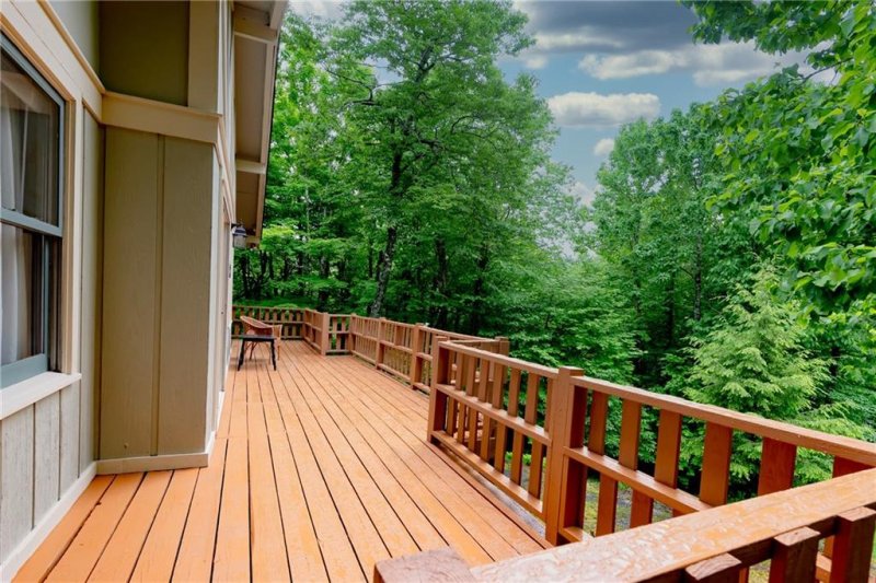 Property image 3 at 1028 Charter Hills Road, Beech Mountain, NC 28604
