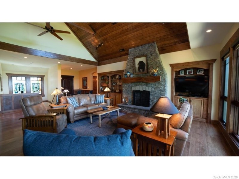 Property image 4 at 3 Galax Lane, Black Mountain, NC 28711