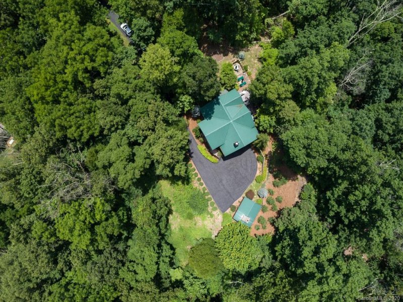 Property image 2 at 918 Countryside Drive, Waynesville, NC 28785