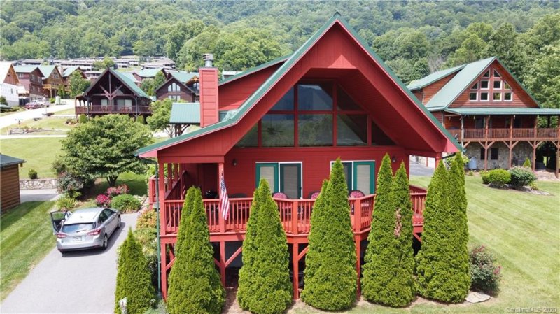 Property image 2 at 17 Destiny Trail, Maggie Valley, NC 28751