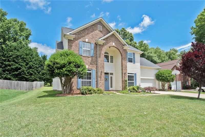 Property image 2 at 2515 Macie Glen Court, Matthews, NC 28105