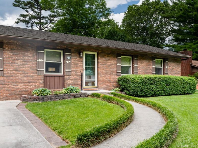 Property image 2 at 214 Saint Johns Street, Arden, NC 28704