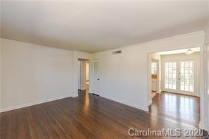 Property image 2 at 910 Mcalway Road, Charlotte, NC 28211