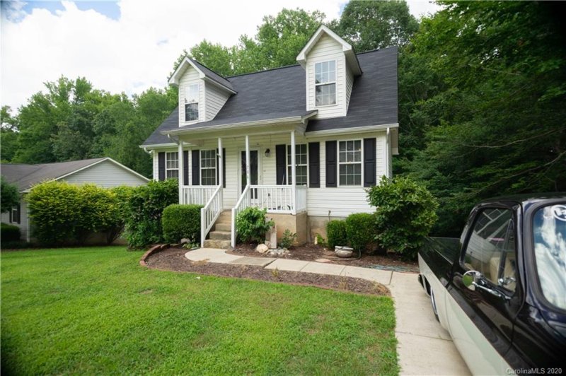 Property image 2 at 706 Willow Road, Salisbury, NC 28147