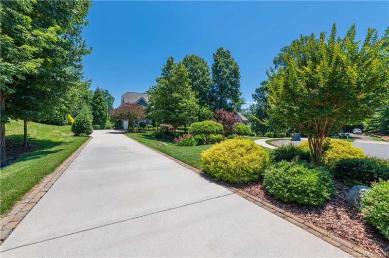 Property image 2 at 106 Preserve Way, Mooresville, NC 28117