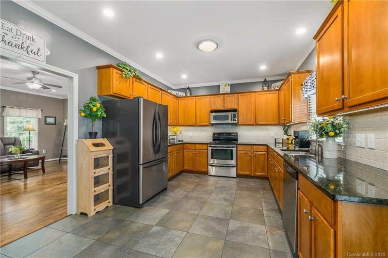 Property image 5 at 183 General Griffith Circle, Rutherfordton, NC 28139