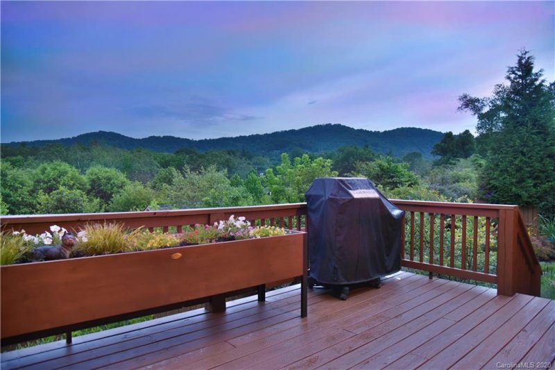 Property image 2 at 29 Shaker Court, Asheville, NC 28805