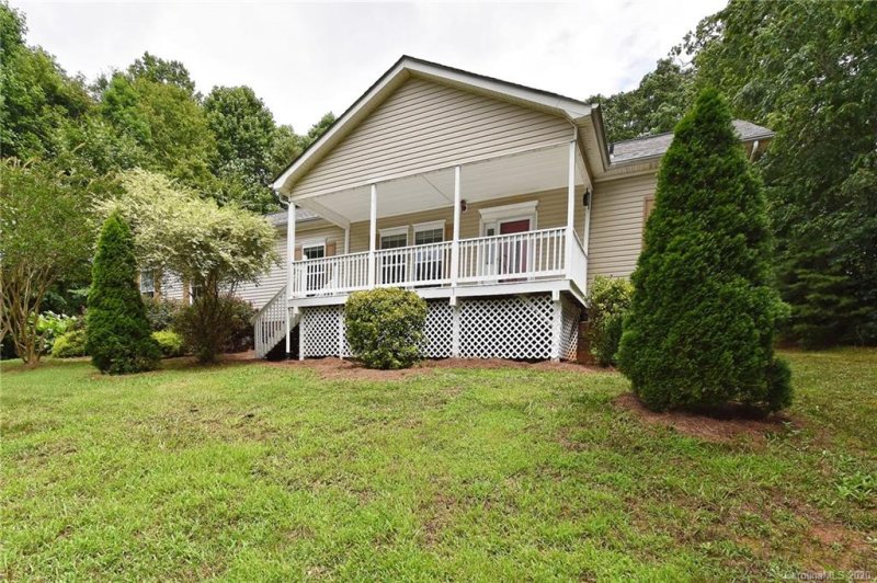 Property image 3 at 2929 Sweeping Pine Lane, Denver, NC 285037