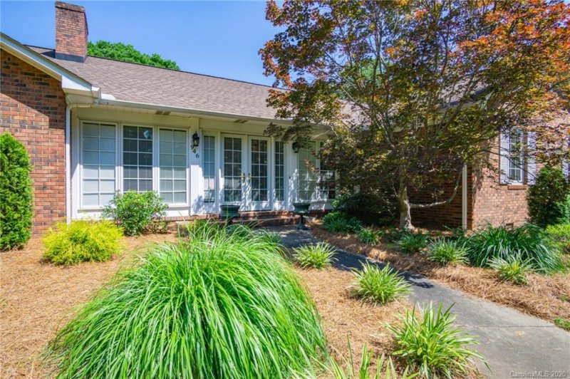 Property image 4 at 946 Meadow Lakes Road, Rock Hill, SC 29732