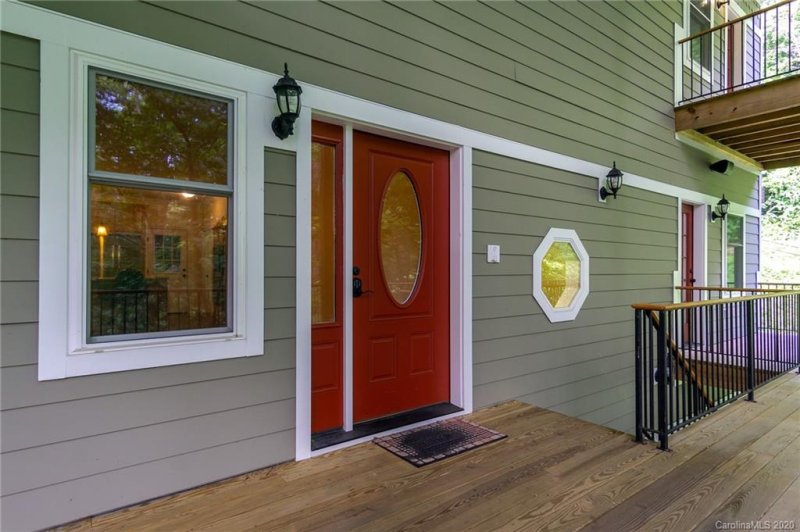 Property image 2 at 28 Rhododendron Road, Black Mountain, NC 28711