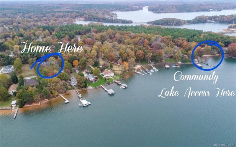 Property image 3 at 4885 Moonlite Bay Drive, Sherrills Ford, NC 28673