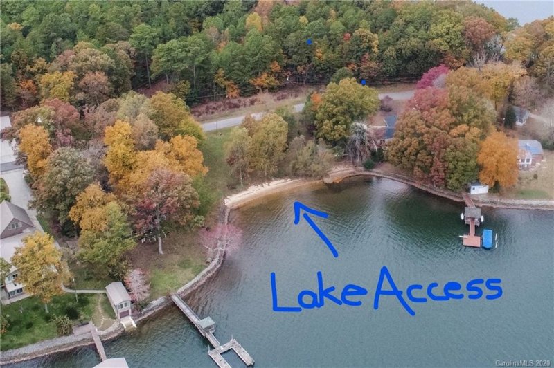 Property image 5 at 4885 Moonlite Bay Drive, Sherrills Ford, NC 28673