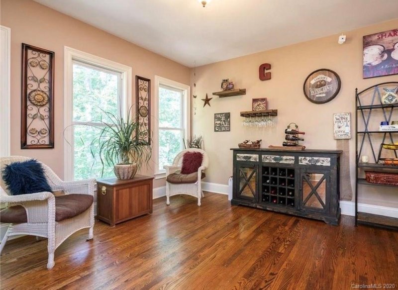 Property image 3 at 6141 Falls Ridge Trail, Sherrills Ford, NC 28673