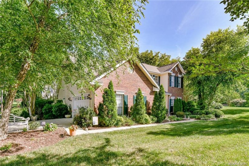 Property image 3 at 8720 Ellington Park Drive, Charlotte, NC 28277