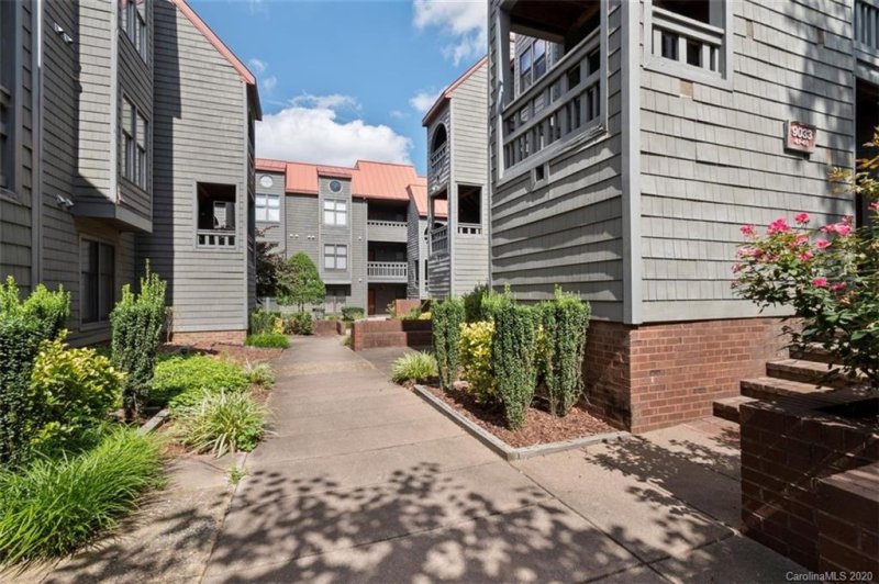 Property image 2 at 9029 J M Keynes Drive, Charlotte, NC 28262