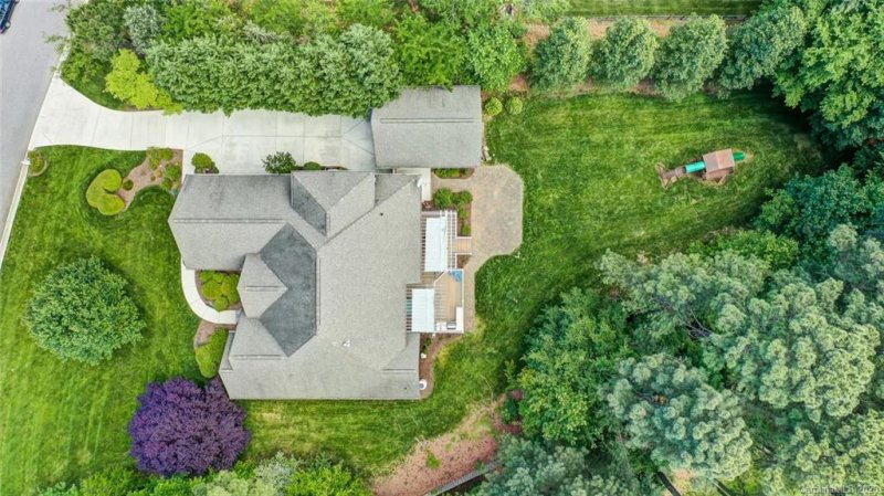 Property image 2 at 118 Pine Mist Drive, Mooresville, NC 28117