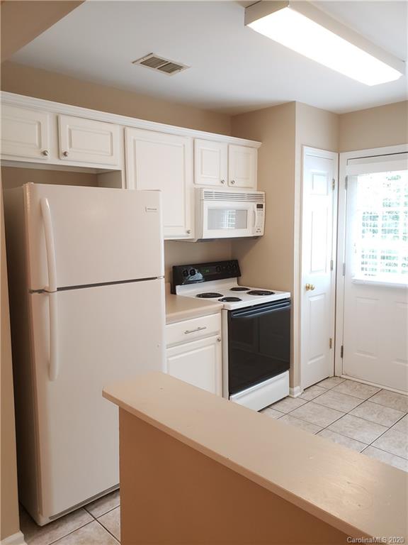 Property image 5 at 6782 Vlosi Drive, Charlotte, NC 28226