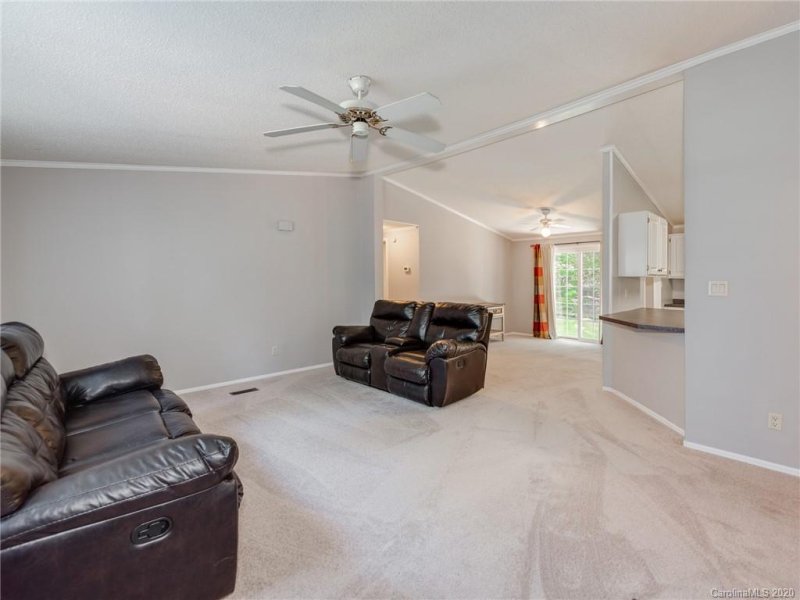 Property image 4 at 4921 Sierra Drive, Maiden, NC 28650